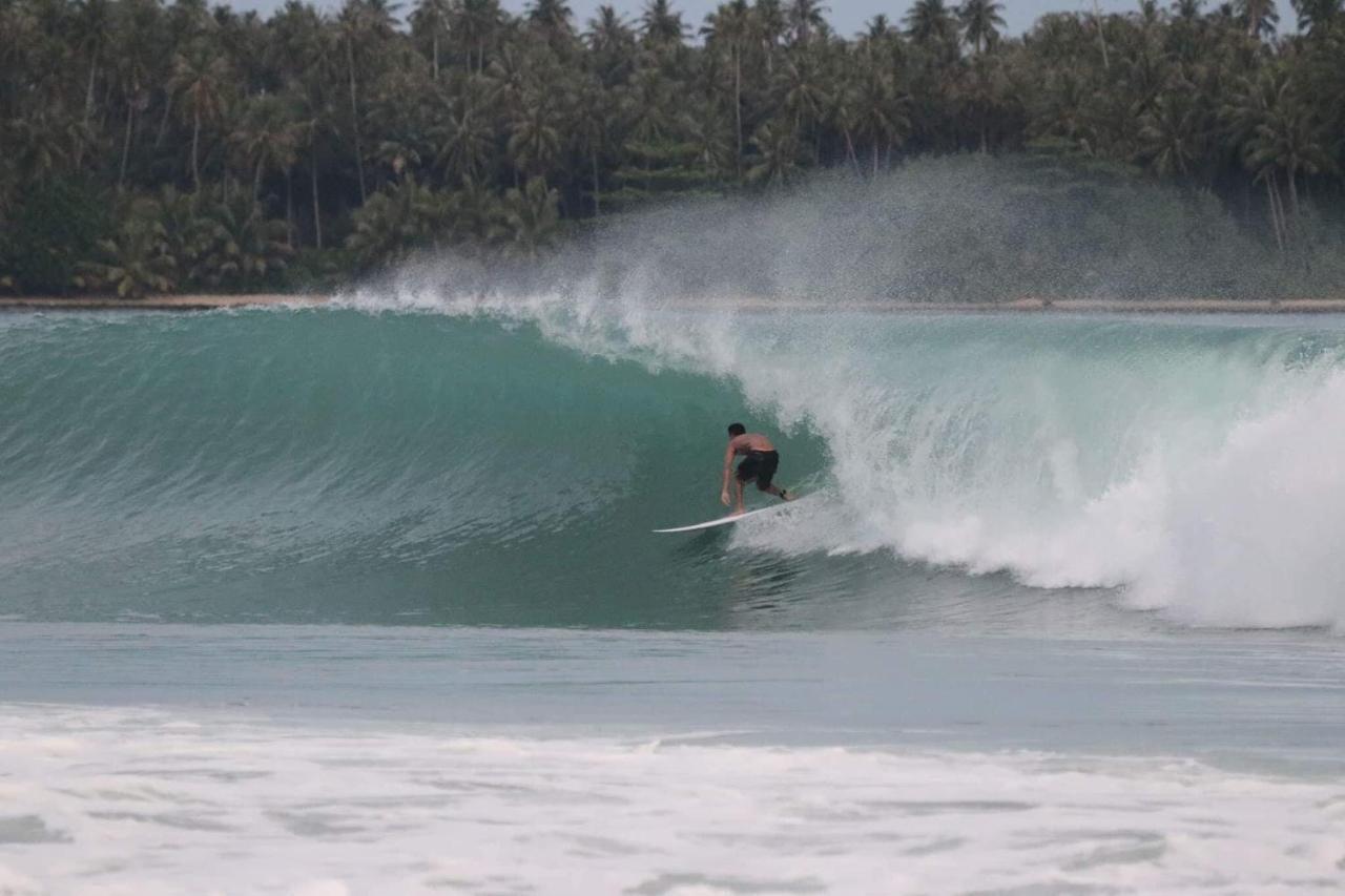 New Raya - Nias Beach Bungalows Lagudri Kültér fotó